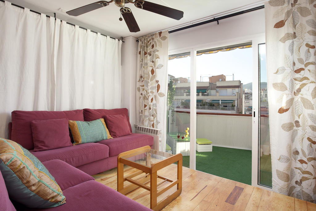 Atic Gaudi-Gracia Apartment Barcelona Exterior photo